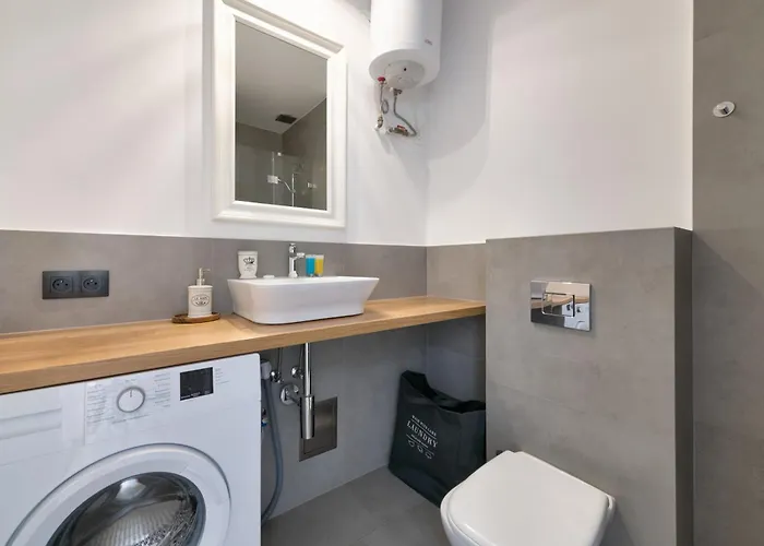 Dr - Parkowa Lägenhet *